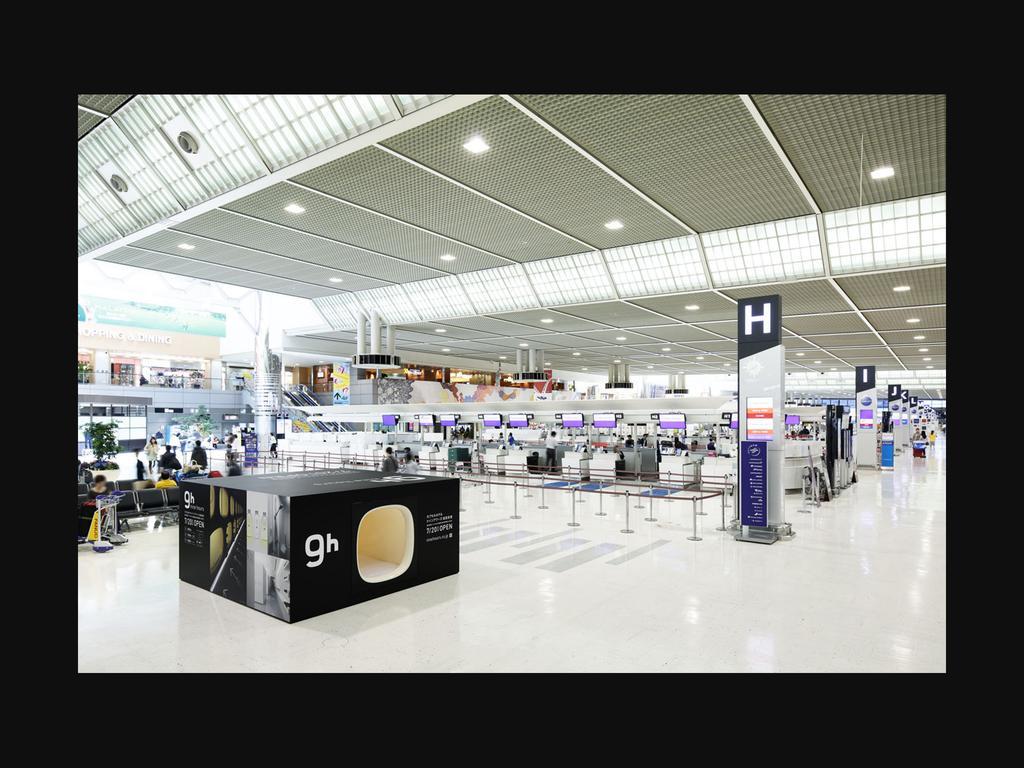 9H Nine Hours Narita Airport Экстерьер фото