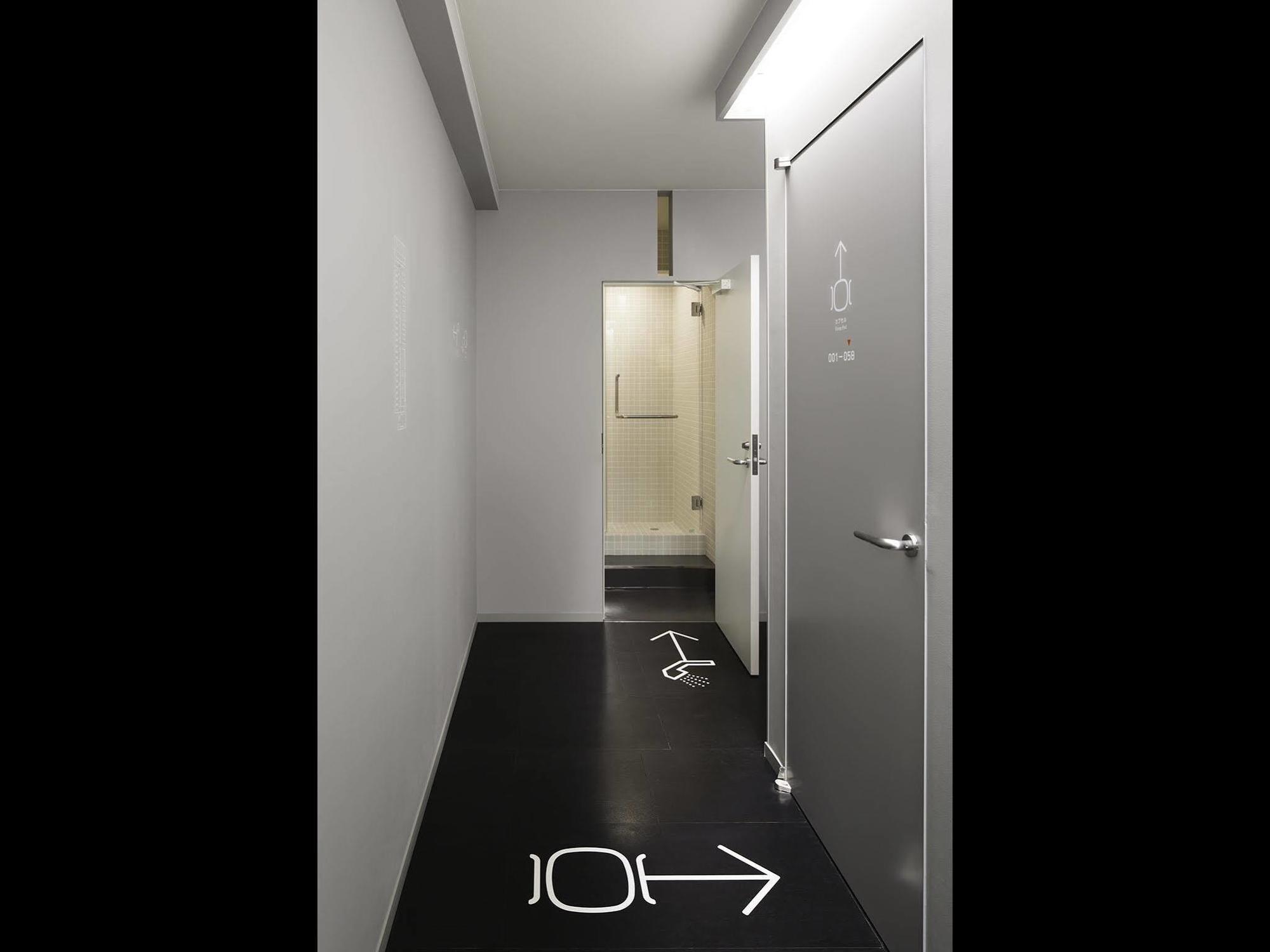 9H Nine Hours Narita Airport Экстерьер фото